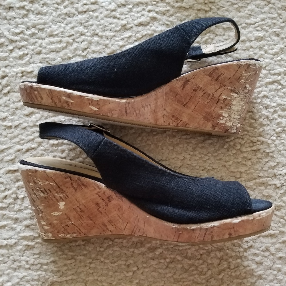 City Classified Black Wedge